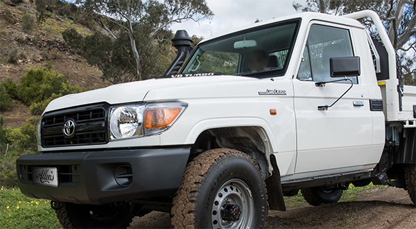 V8 Landcruiser 70 Series Bonnet Scoop Stickers 2016 to 2023 (Pair)